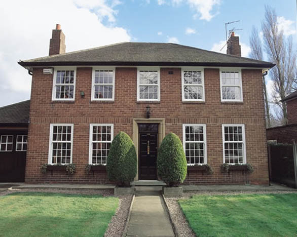 Composite vs uPVC Doors in Devon: Which Is Better for Your Plymouth Home?